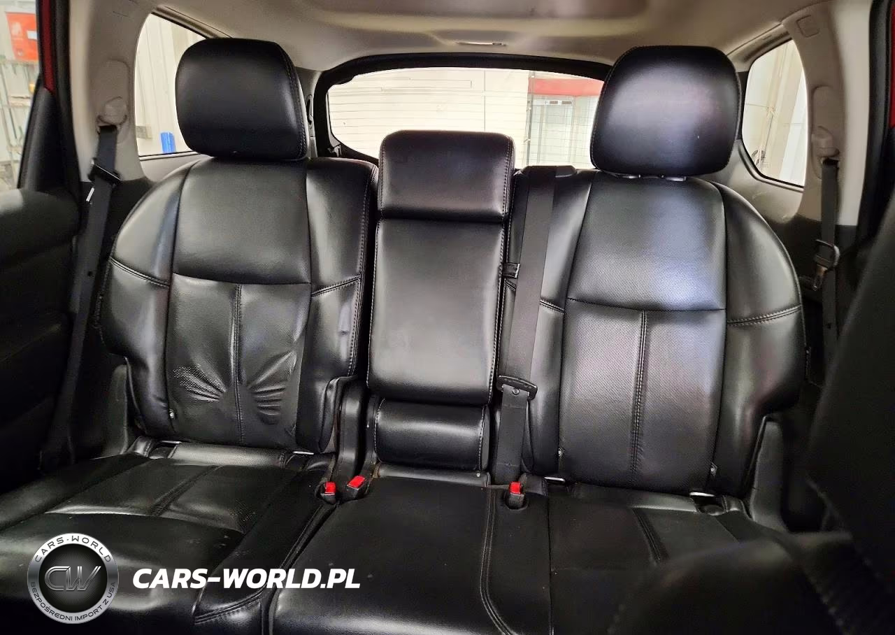 2018 Nissan Pathfinder Platinum VIN:5N1DR2MMXJC625341 - 10