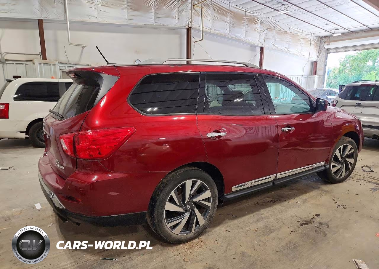 2018 Nissan Pathfinder Platinum VIN:5N1DR2MMXJC625341 - 3