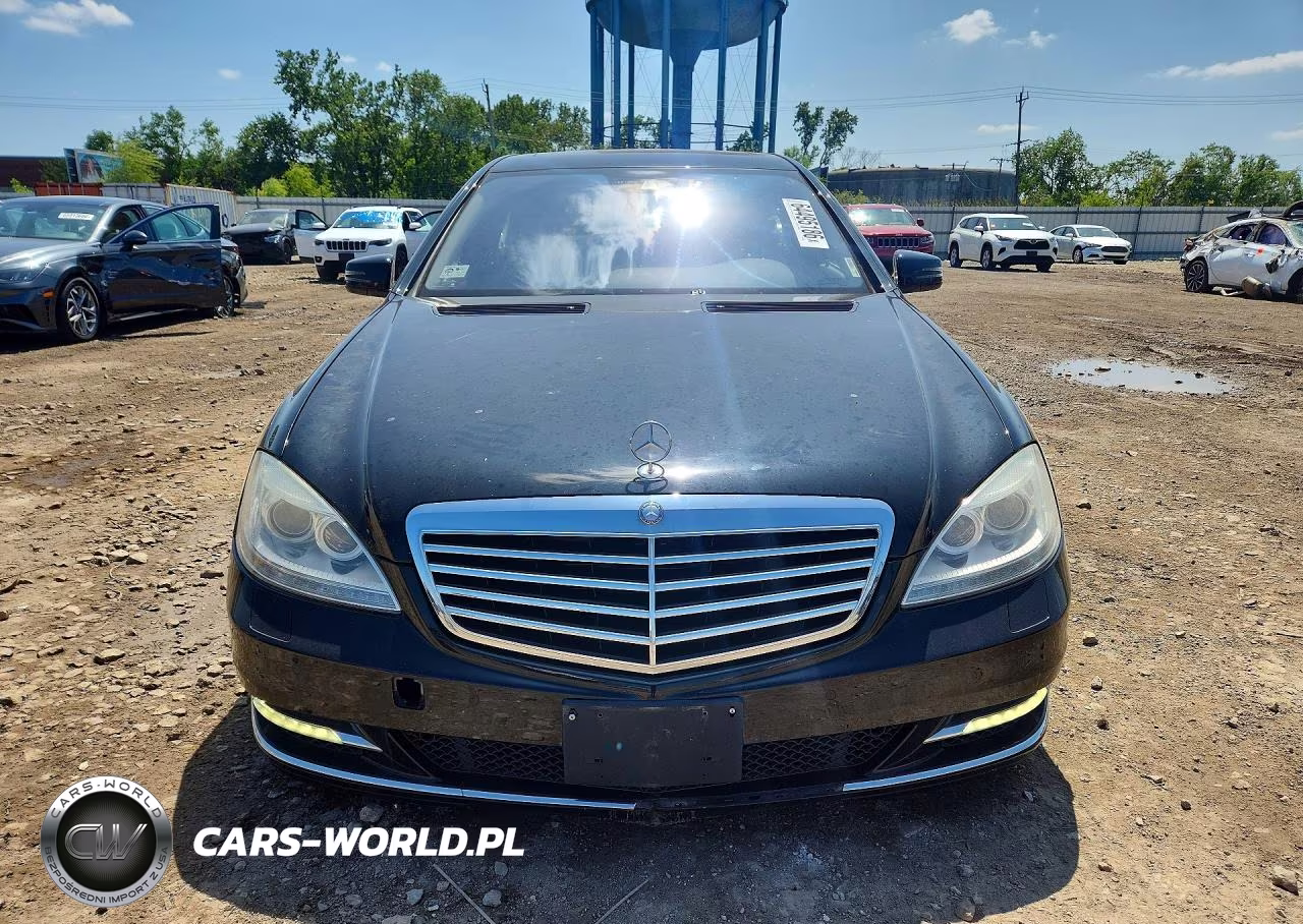 2010 Mercedes-Benz S 550 VIN:WDDNG7BB7AA356987 - 5