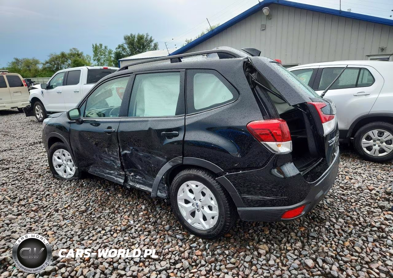 2020 Subaru Forester VIN:JF2SKADC6LH551070 - 2
