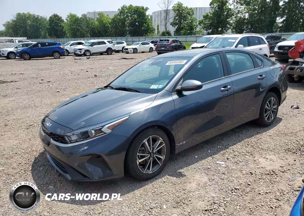 2023 Kia Forte Lx