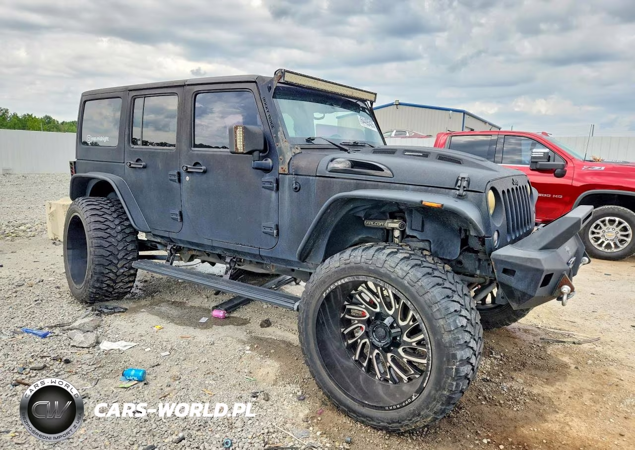 2017 Jeep Wrangler Unlimited Sport VIN:1C4BJWDG5HL627030 - 4
