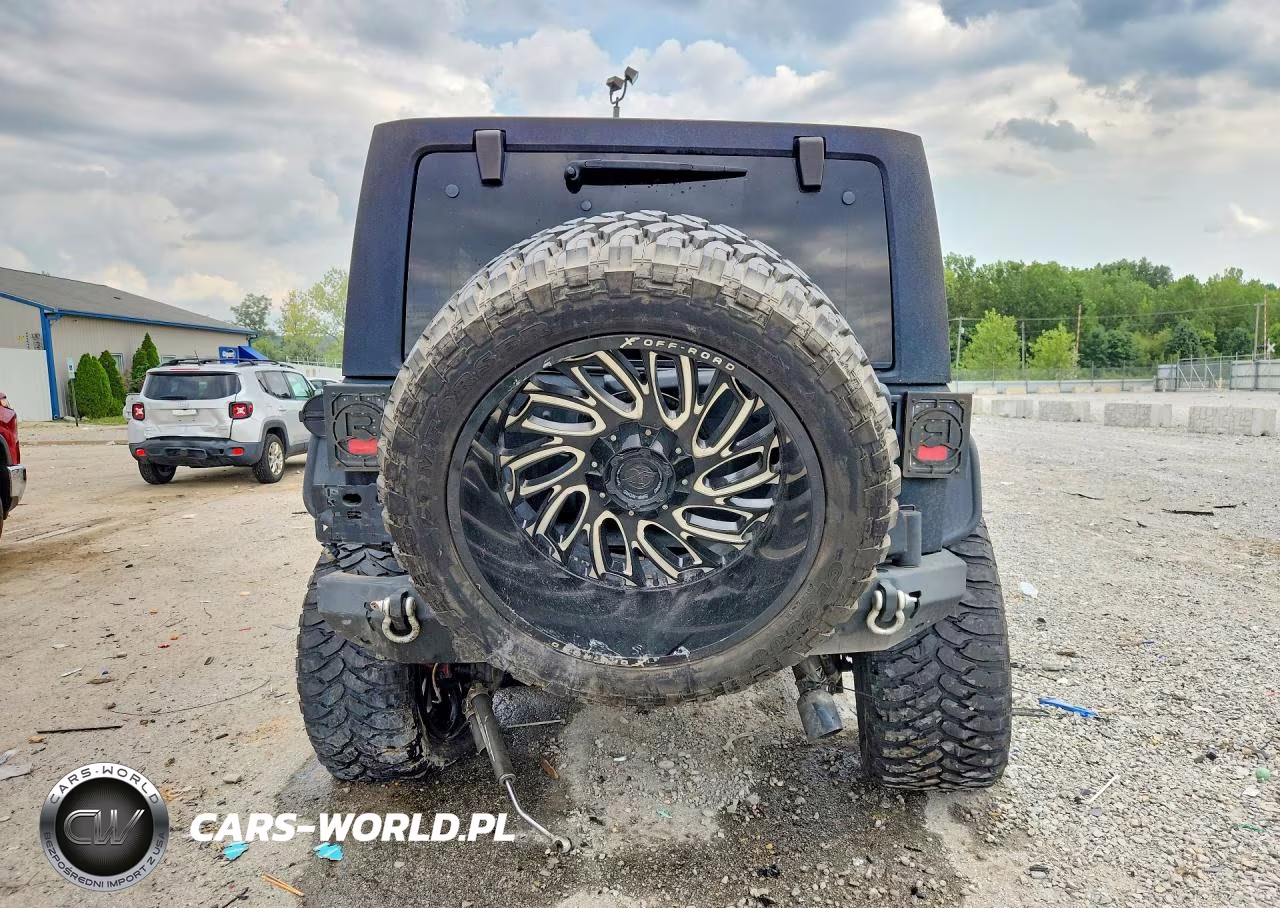2017 Jeep Wrangler Unlimited Sport VIN:1C4BJWDG5HL627030 - 6