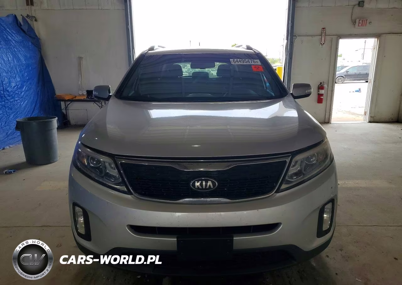 2014 Kia Sorento Lx VIN:5XYKT3A6XEG428048 - 5
