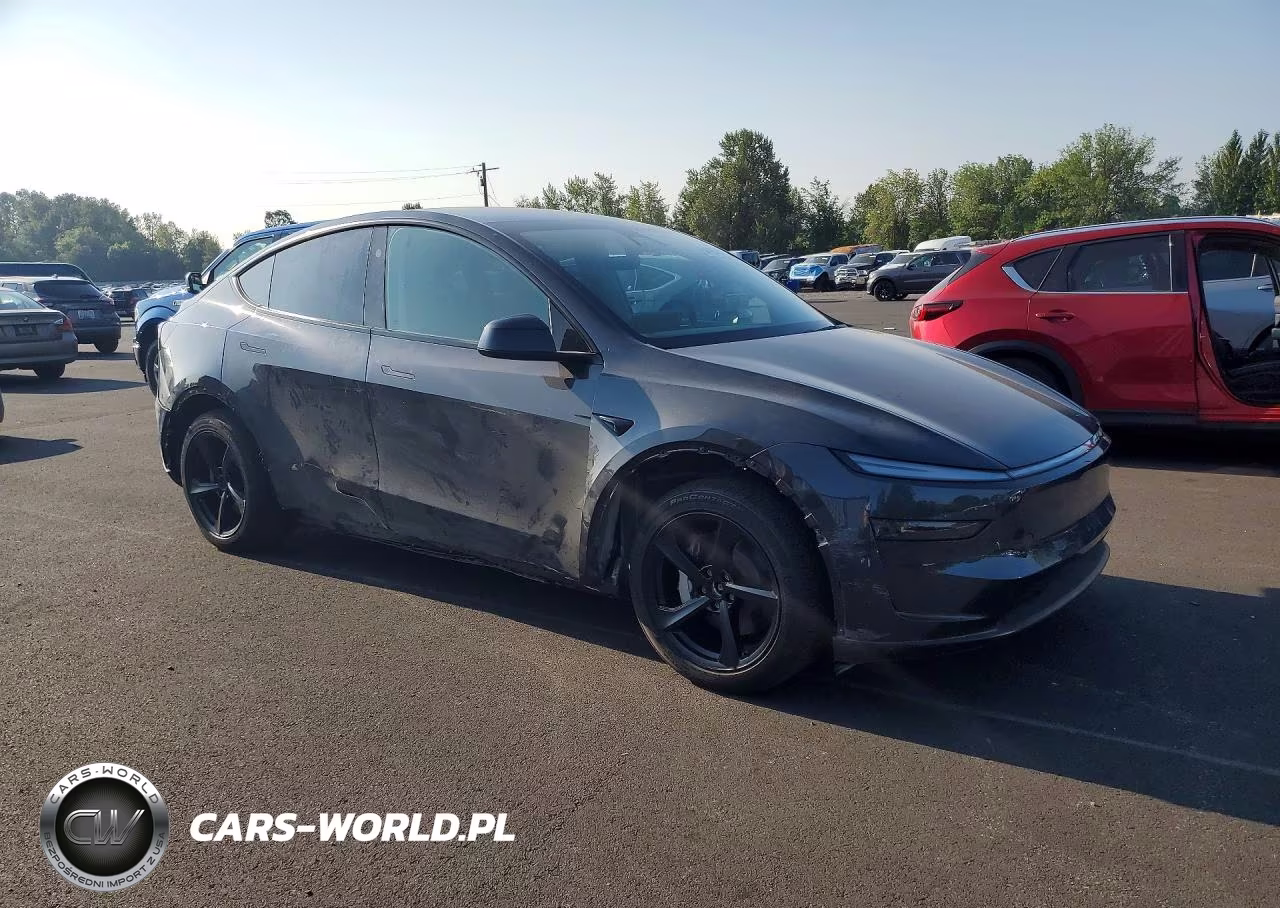 2026 Tesla Model Y VIN:7SAYGDEE2TF408163 - 4