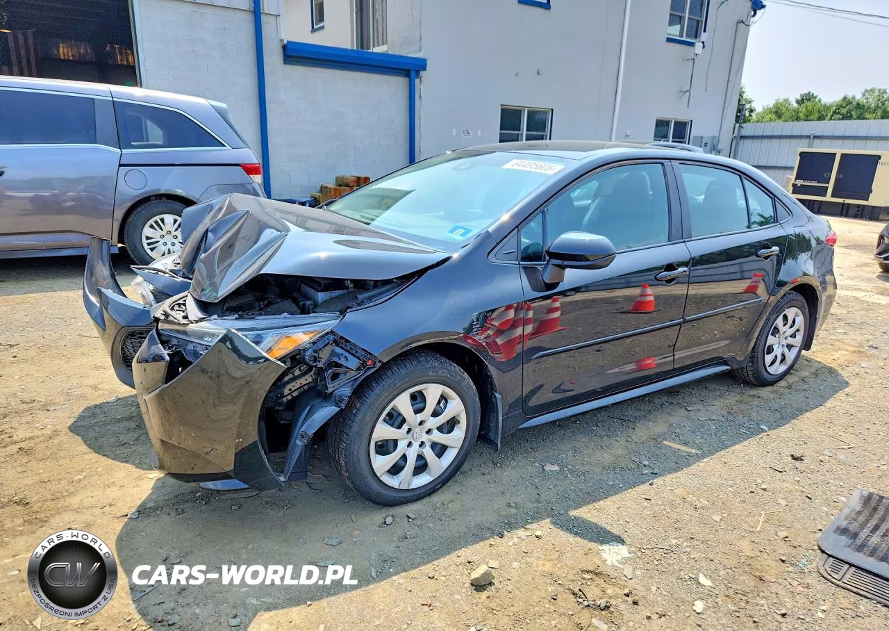 2021 Toyota Corolla Le – zdjęcie 1 z 12