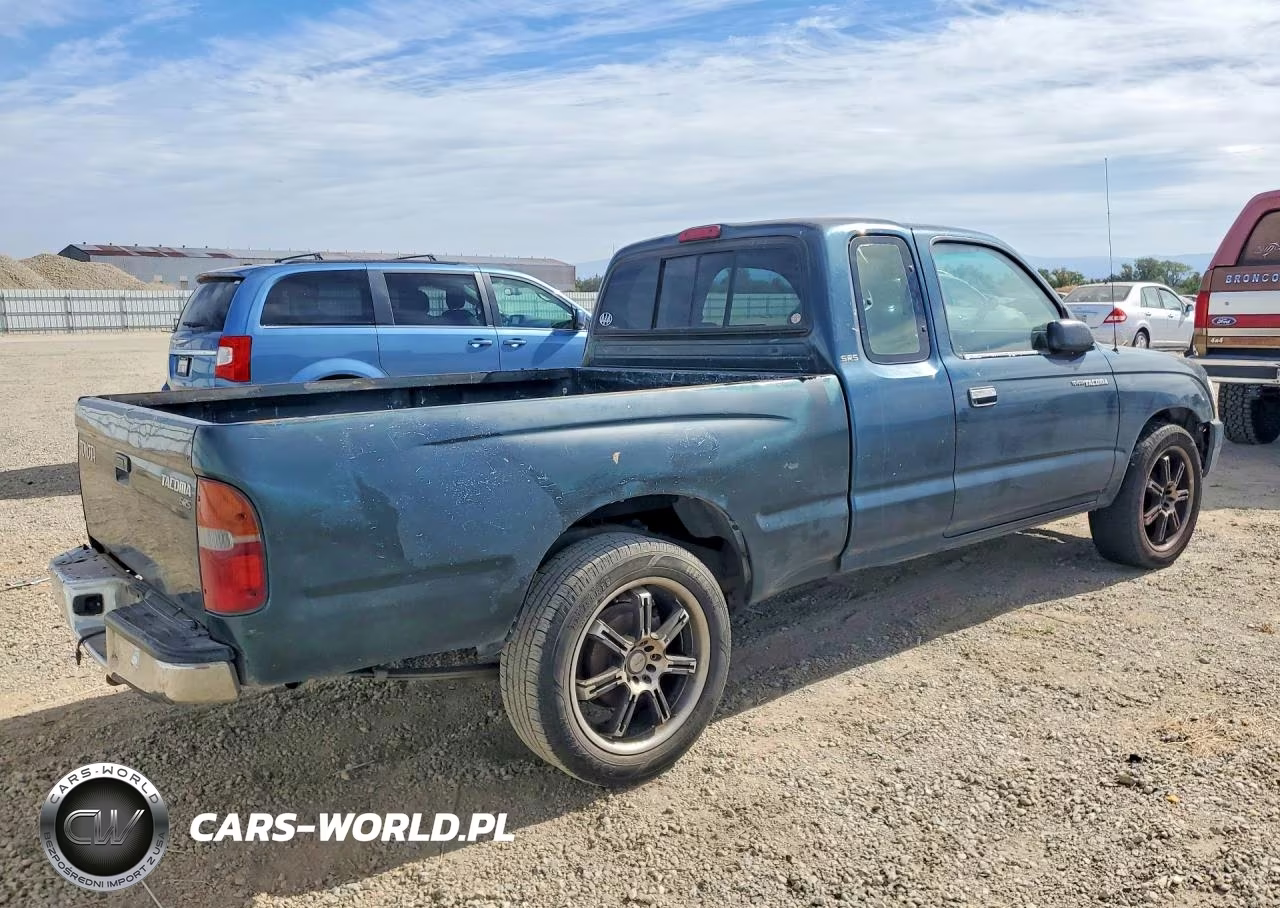 1998 Toyota Tacoma Base VIN:4TAVL52N2WZ174414 - 3
