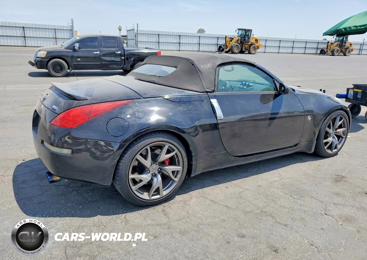 2005 Nissan 350Z Enthusiast VIN:JN1AZ36A05M755034 - 3