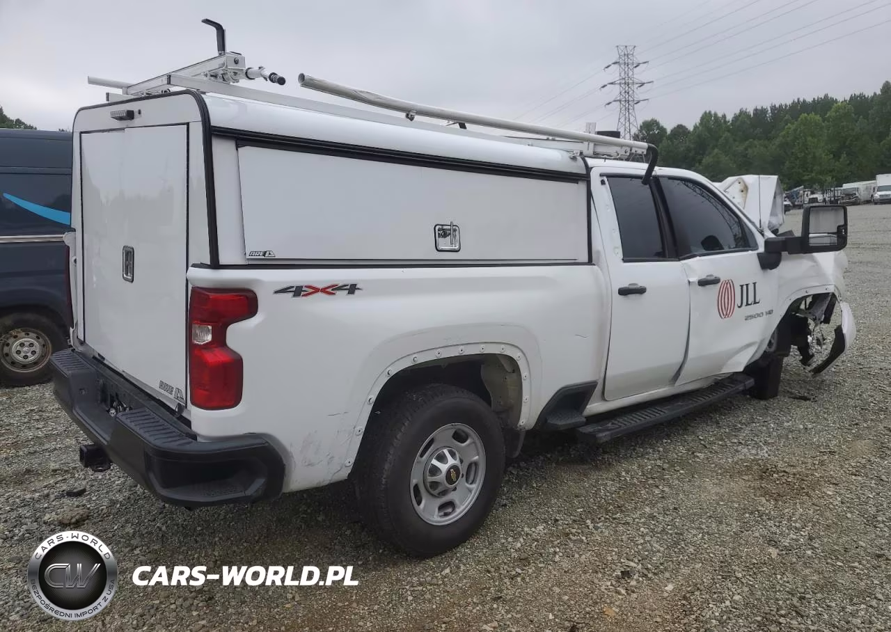 2023 Chevrolet Silverado K2500 Heavy Duty VIN:1GC5YLE74PF168091 - 3
