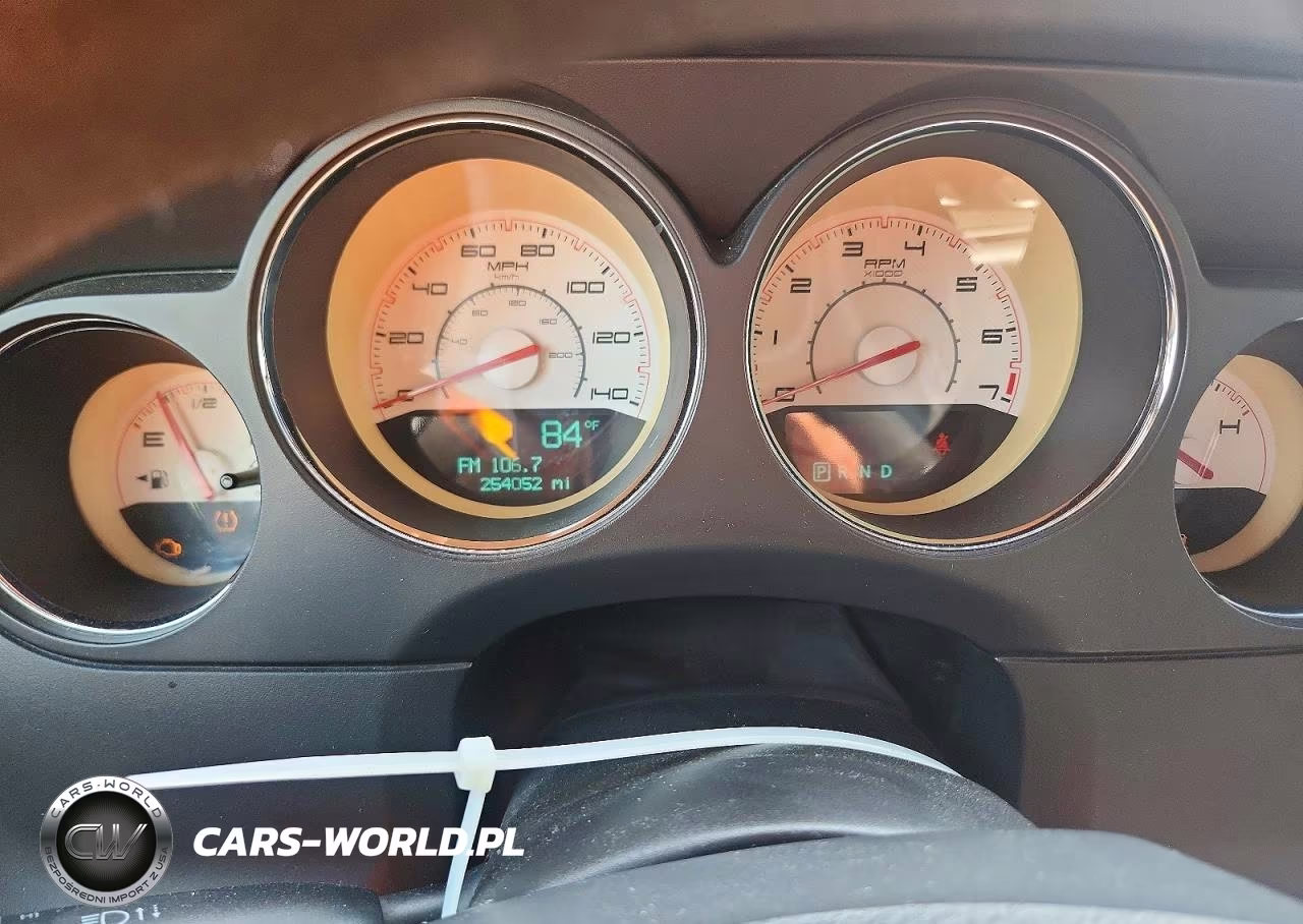 2011 Dodge Challenger VIN:2B3CJ4DG0BH602373 - 9