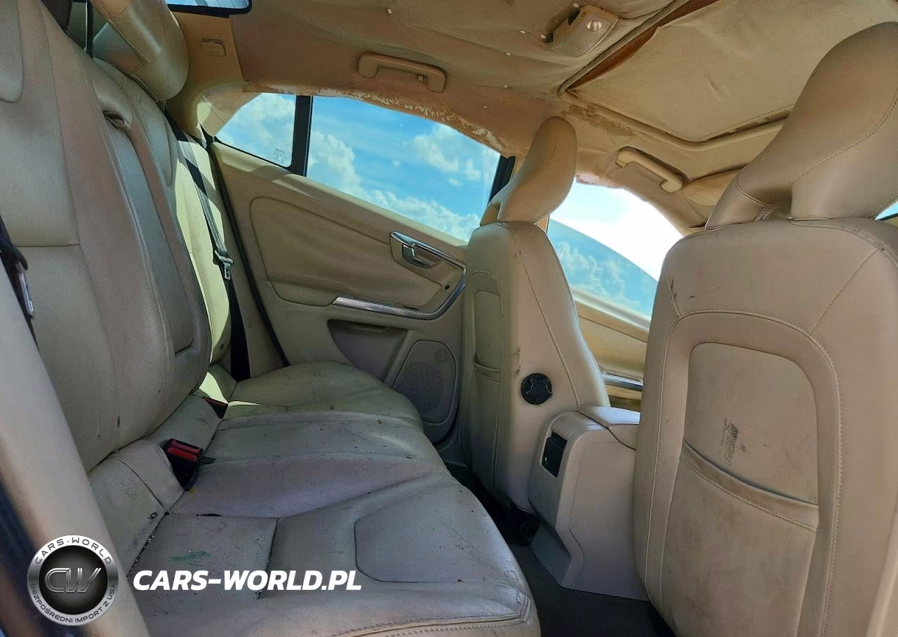 2015 Volvo S60 Premier VIN:YV126MFB3F1305285 - 10