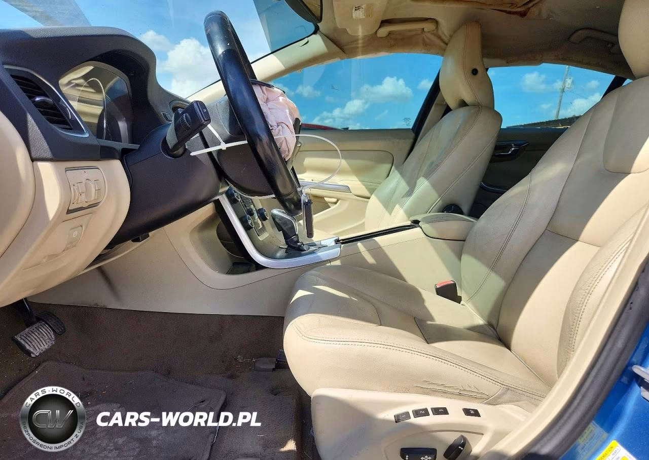 2015 Volvo S60 Premier VIN:YV126MFB3F1305285 - 7