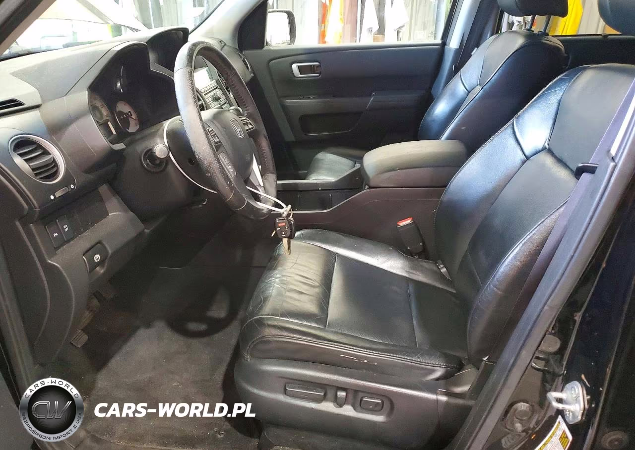 2011 Honda Pilot Touring VIN:5FNYF4H98BB028192 - 7