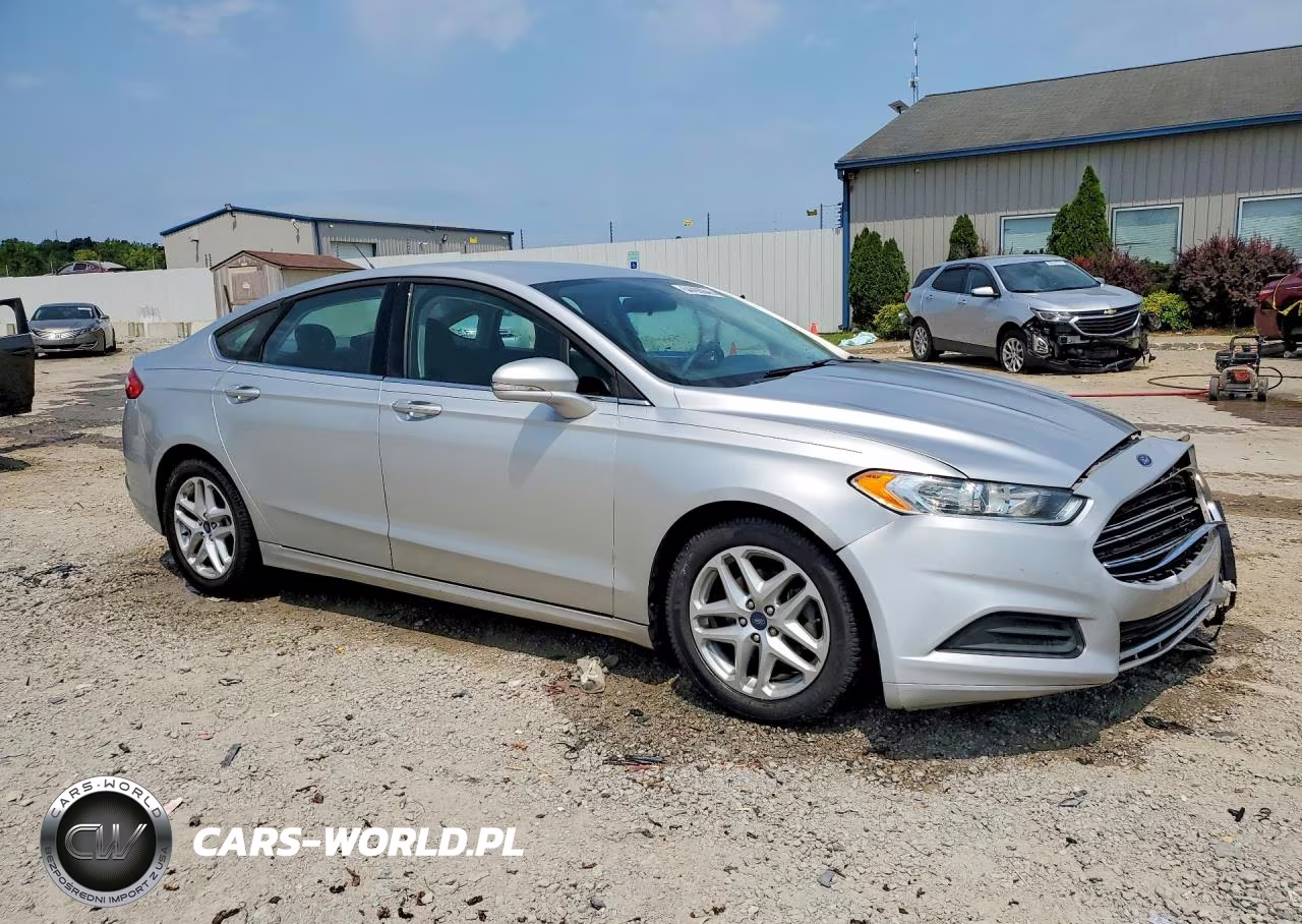 2015 Ford Fusion Se VIN:1FA6P0H76F5124704 - 4