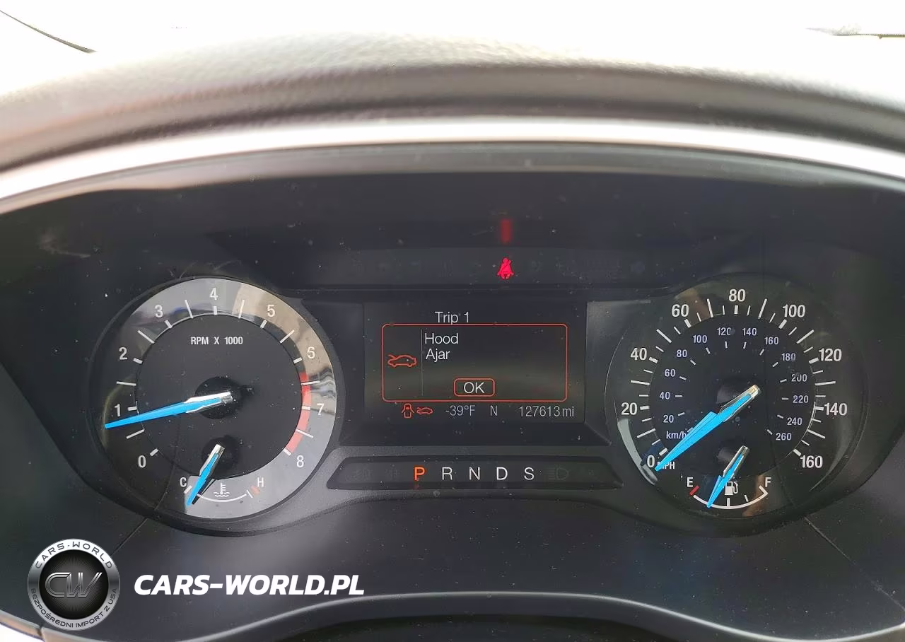 2015 Ford Fusion Se VIN:1FA6P0H76F5124704 - 9