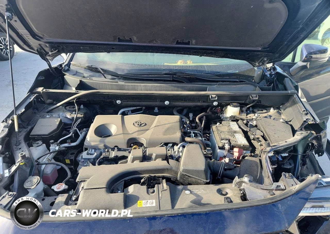2025 Toyota Rav4 Xle Premium VIN:2T3A1RFV4SW553435 - 12