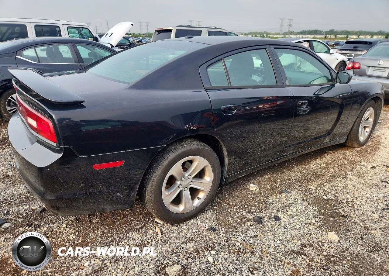 2013 Dodge Charger Sxt VIN:2C3CDXHGXDH535421 - 3