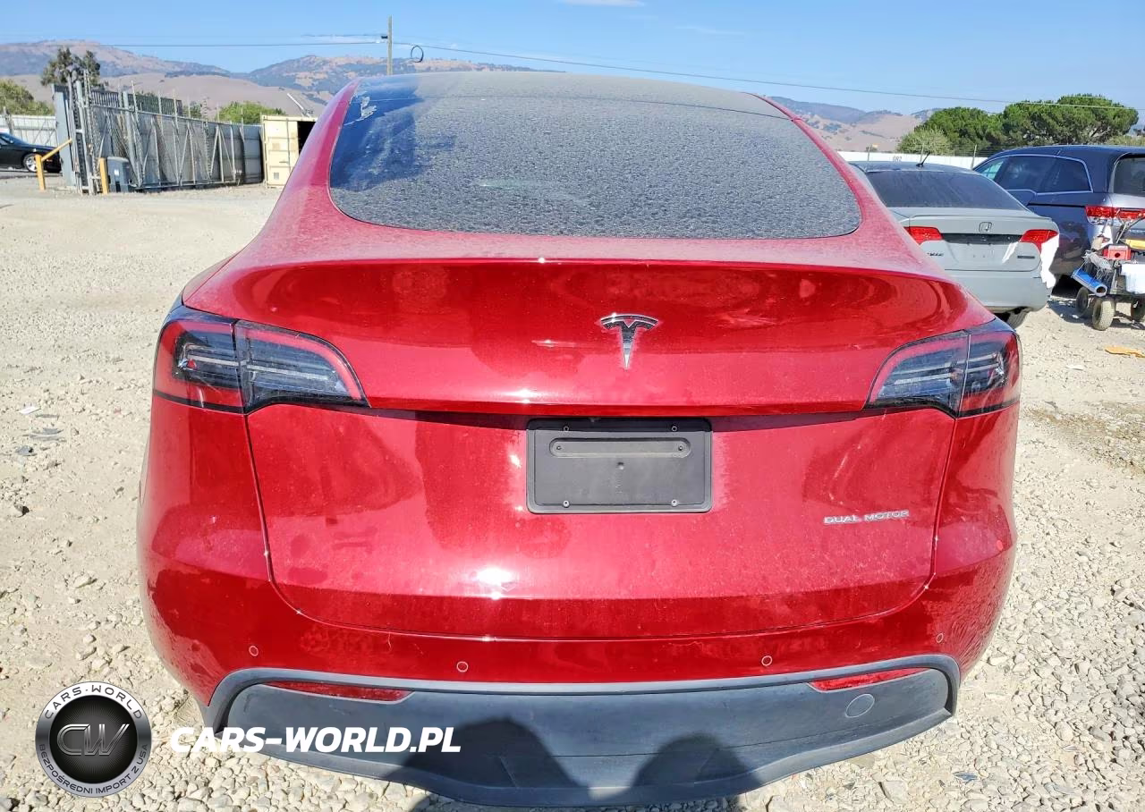 2022 Tesla Model Y VIN:7SAYGAEE3NF546408 - 6