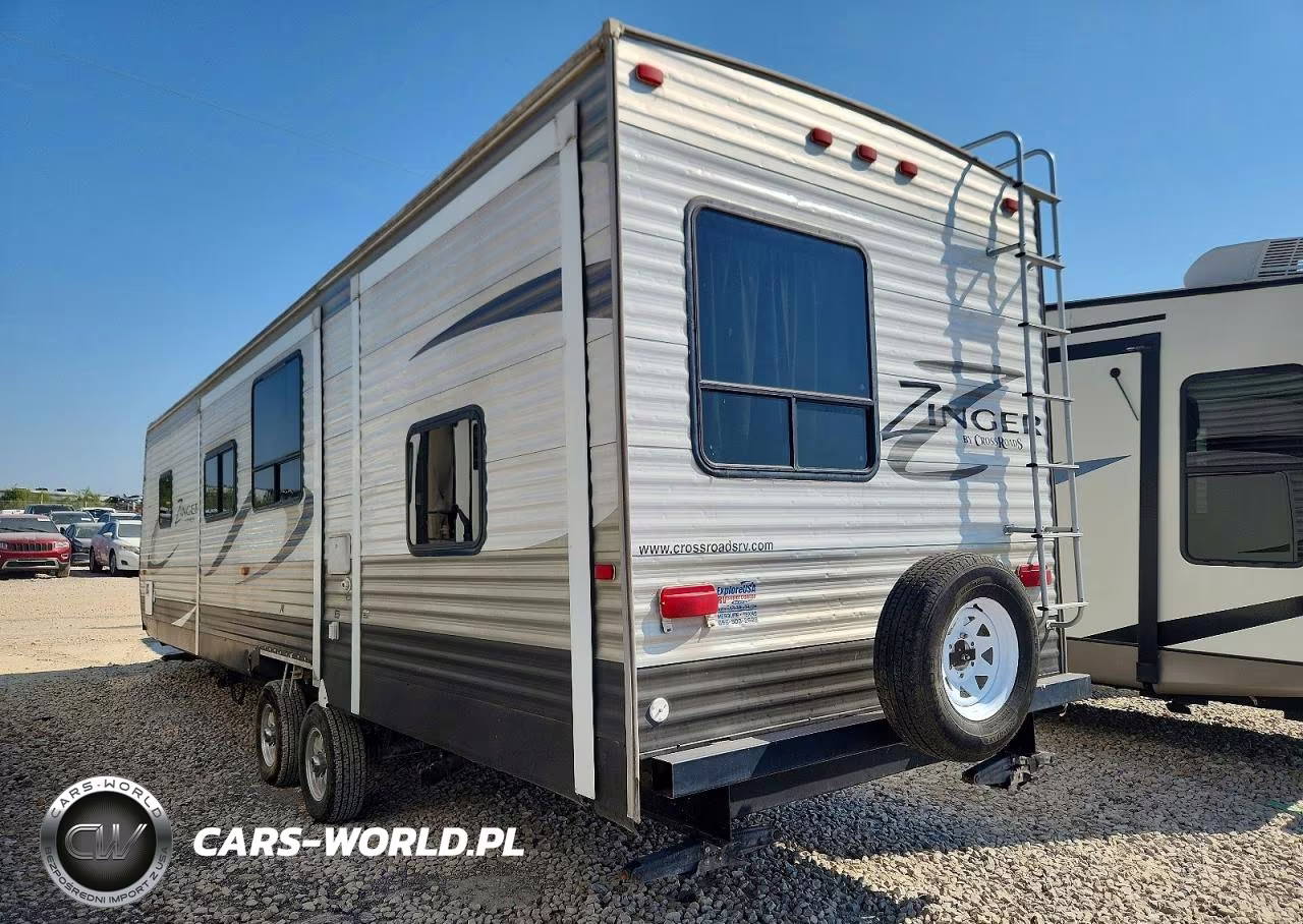 2015 Crossroads Crossroads VIN:4V0TC3321FJ003792 - 3