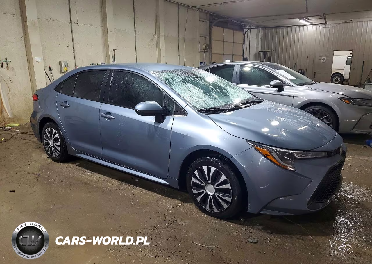 2020 Toyota Corolla Le VIN:5YFEPRAE9LP103699 - 4