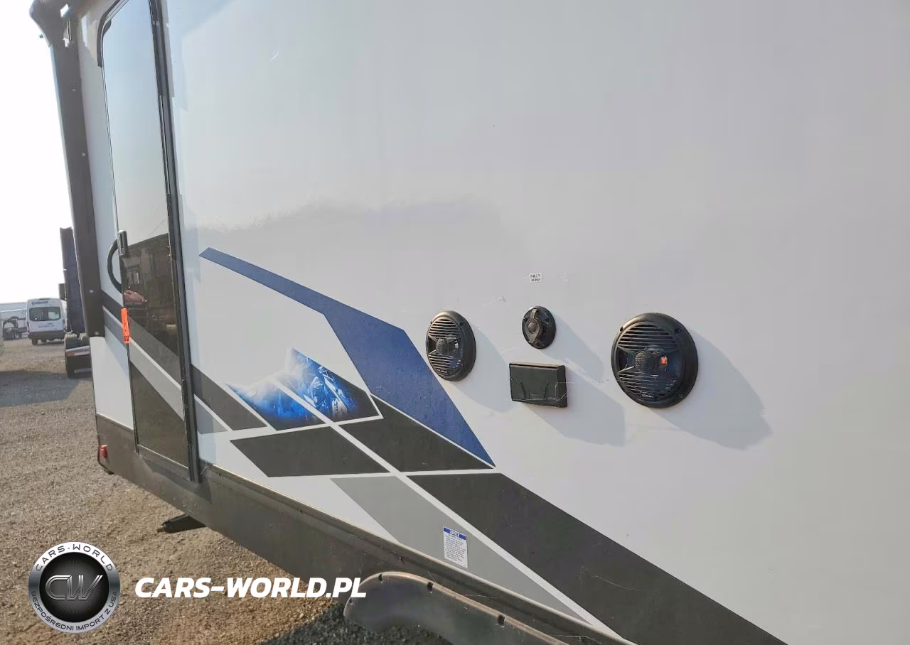 2024 Forest River Alpha Wolf Camper VIN:5ZT2CKRB5R2012533 - 6