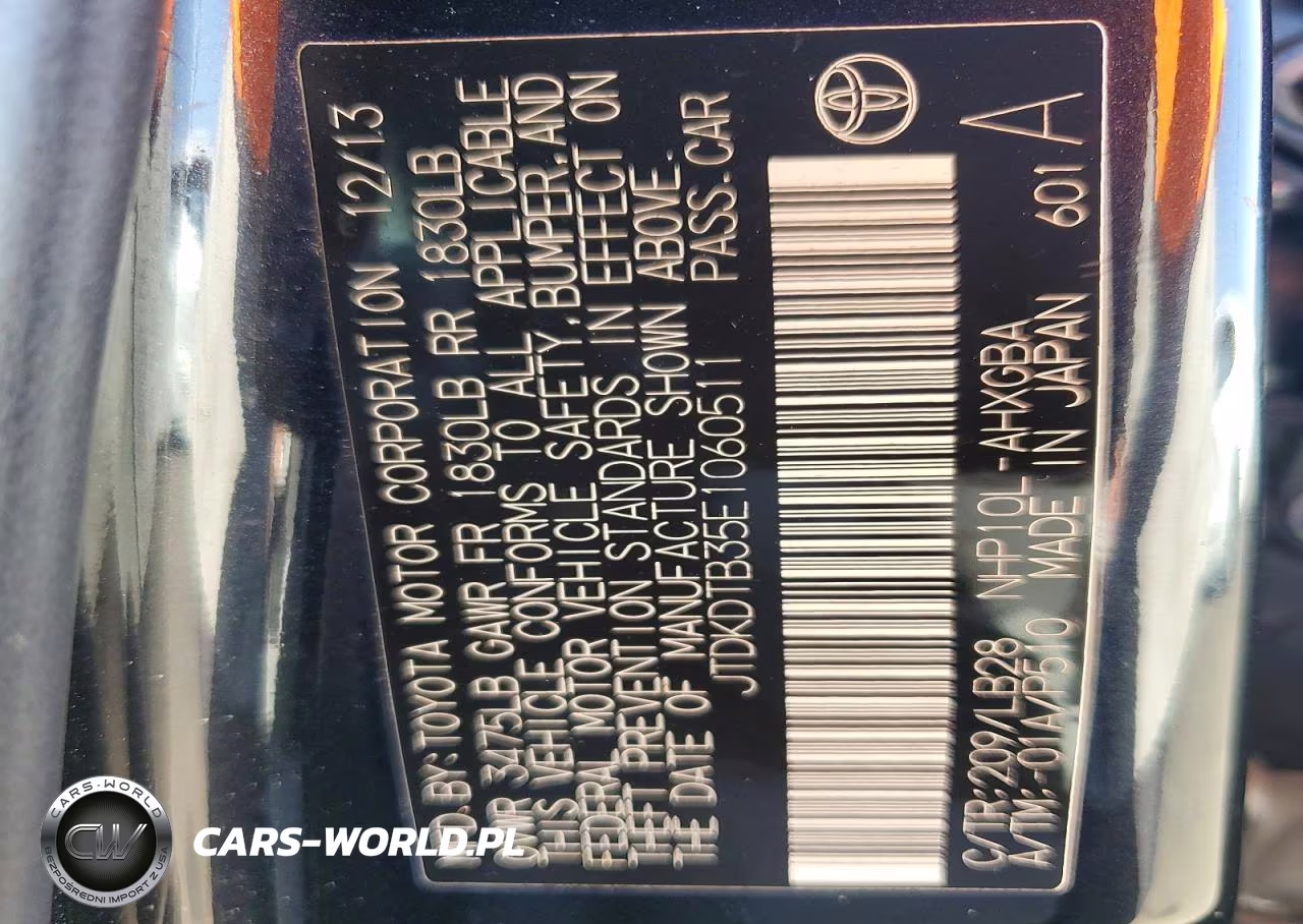 2014 Toyota Prius C Four VIN:JTDKDTB35E1060511 - 12