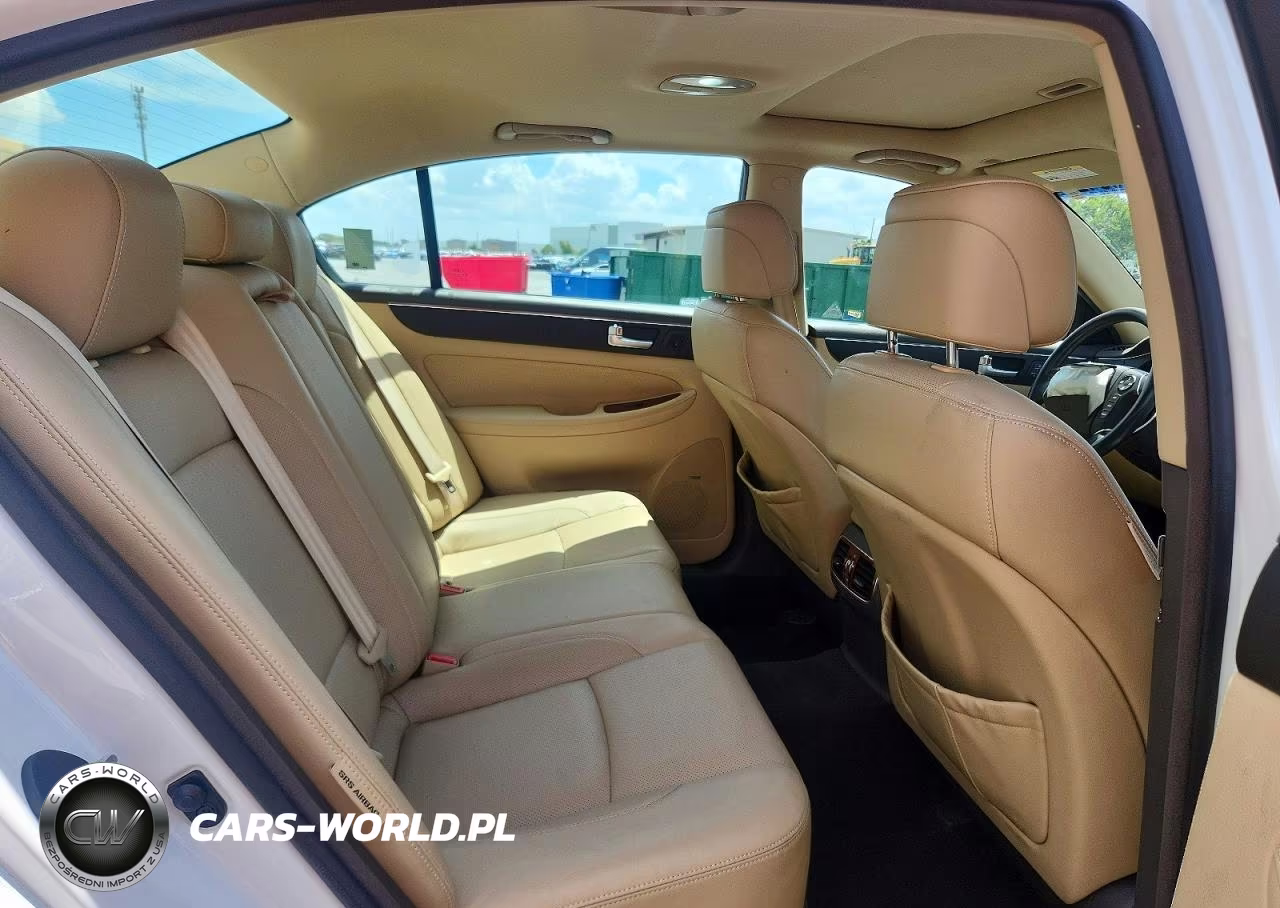 2012 Hyundai Genesis 3.8L VIN:KMHGC4DD9CU160414 - 10