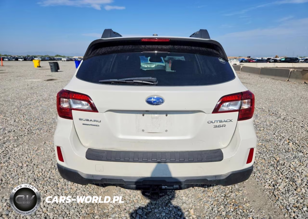 2015 Subaru Outback 3.6R Limited VIN:4S4BSENC1F3331577 - 6