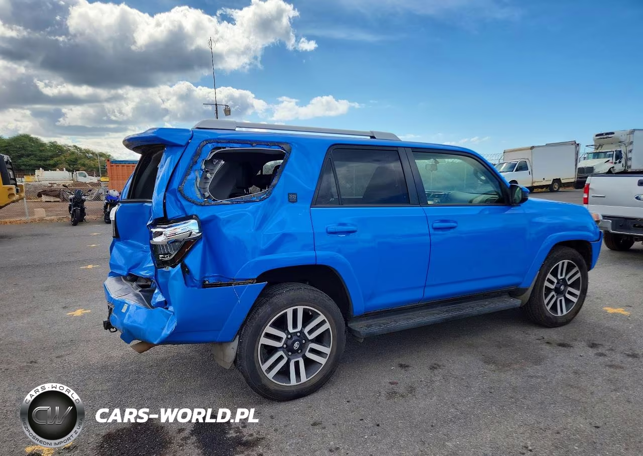 2019 Toyota 4Runner Sr5 VIN:JTEZU5JR7K5204477 - 3