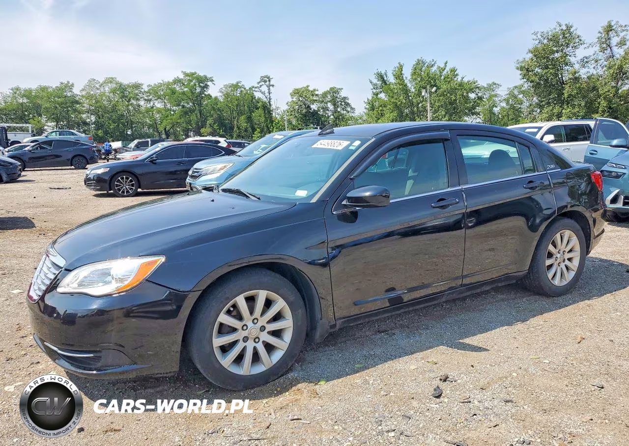 2014 Chrysler 200 Touring – zdjęcie 1 z 12