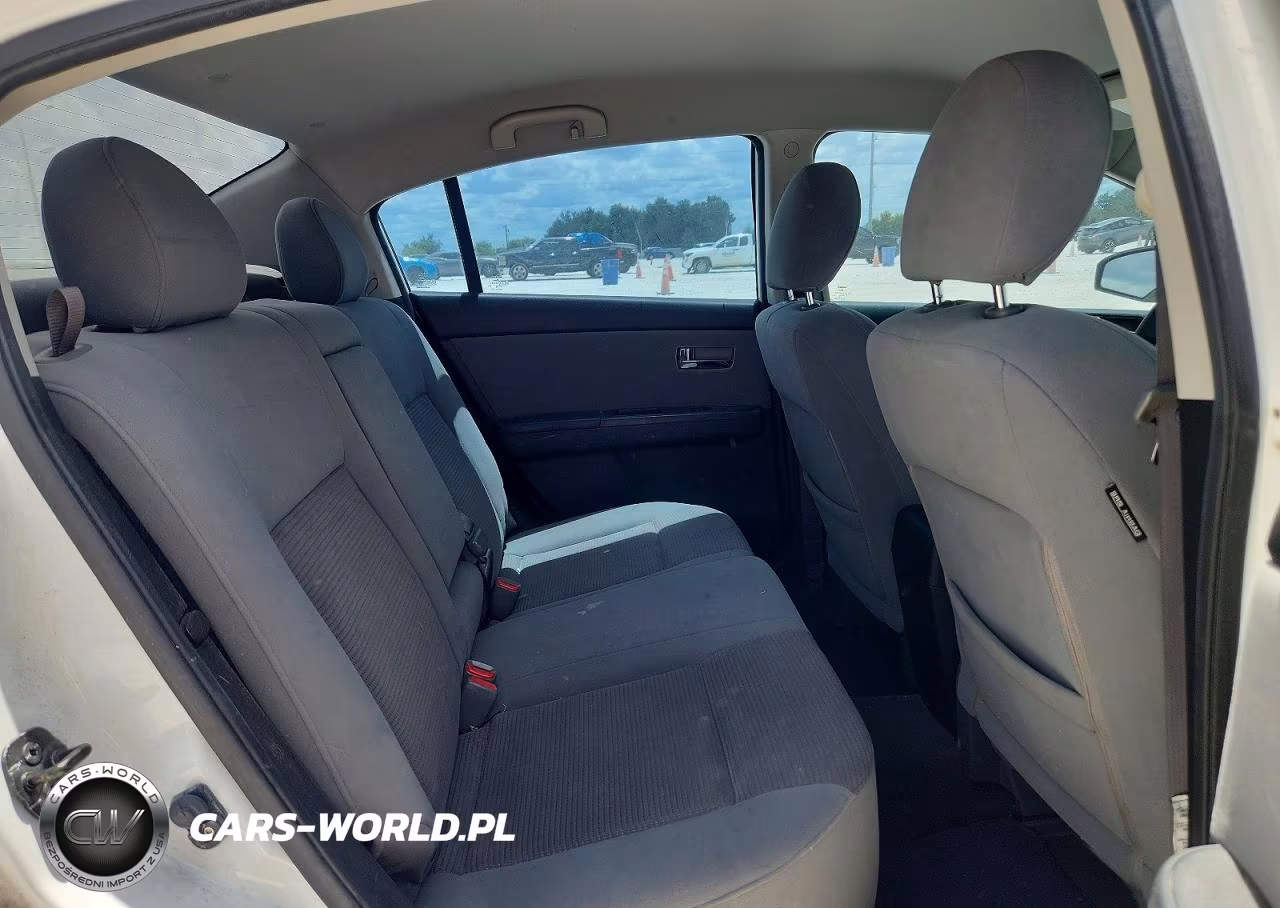 2010 Nissan Sentra 2.0 VIN:3N1AB6AP5AL625594 - 10