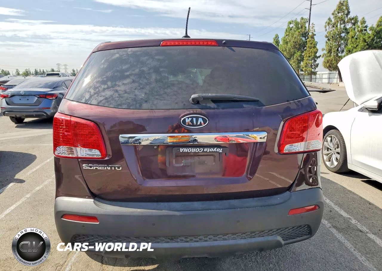 2013 Kia Sorento Lx VIN:5XYKT4A16DG394750 - 6
