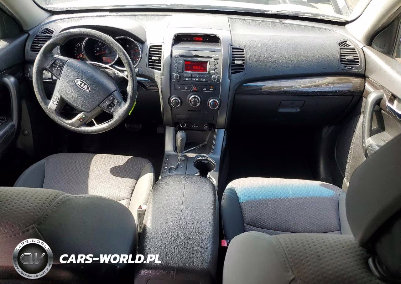 2013 Kia Sorento Lx VIN:5XYKT4A16DG394750 - 8