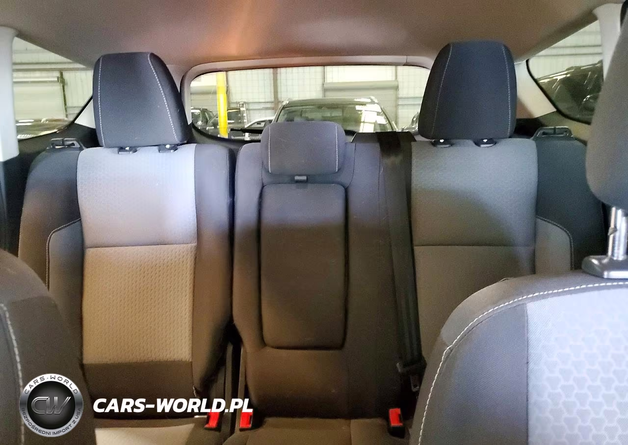 2018 Ford Escape Se VIN:1FMCU0GDXJUA43499 - 10