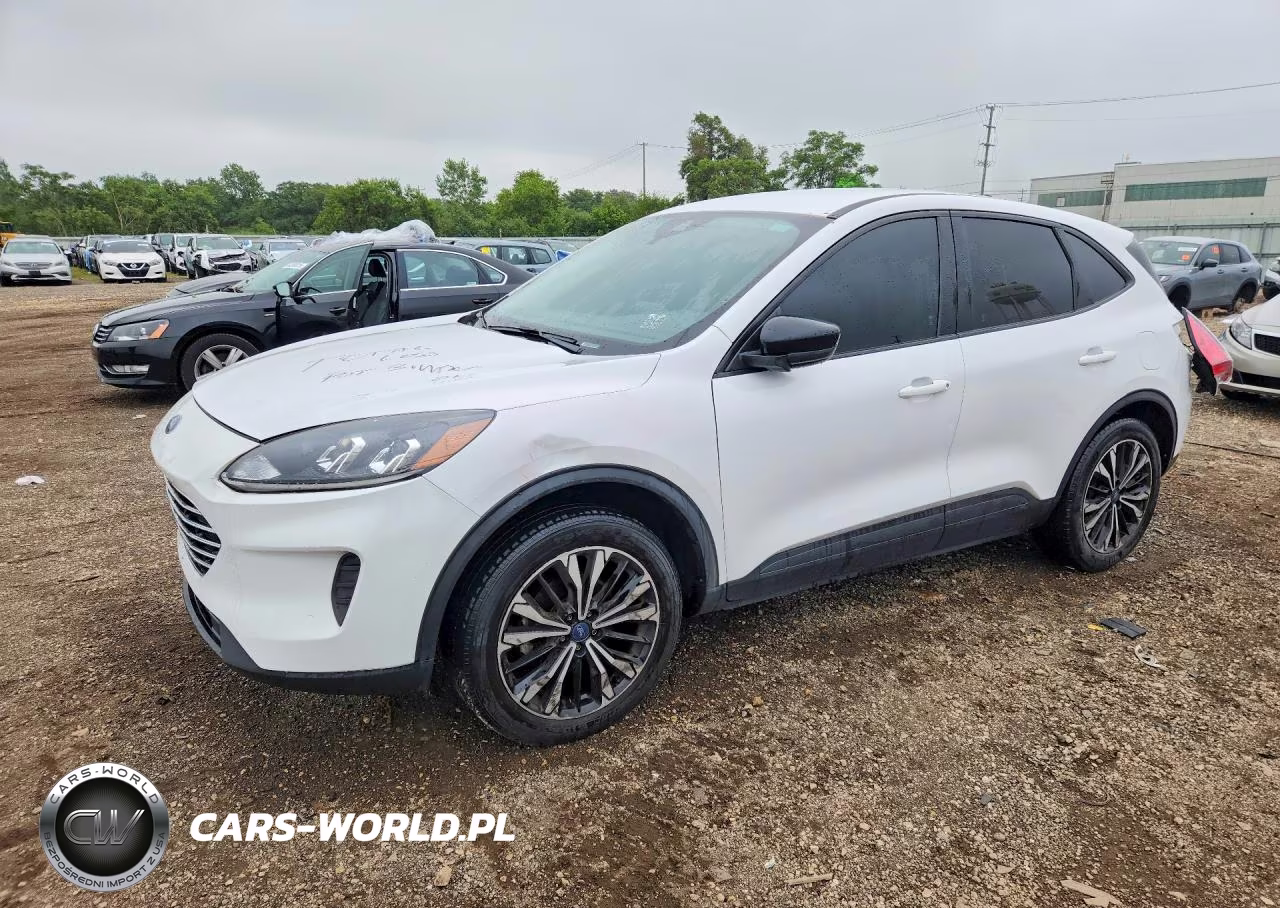 2022 Ford Escape Se