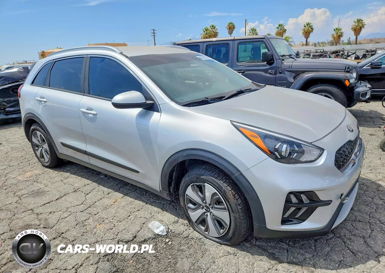 2020 Kia Niro VIN:KNDCB3LC4L5365402 - 4