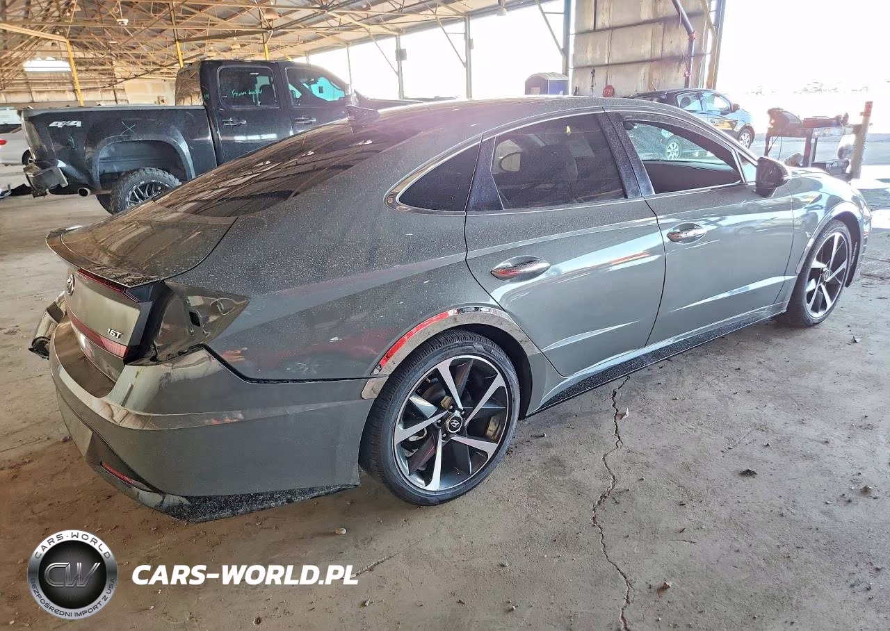 2023 Hyundai Sonata Sel Plus VIN:KMHL44J28PA248103 - 3