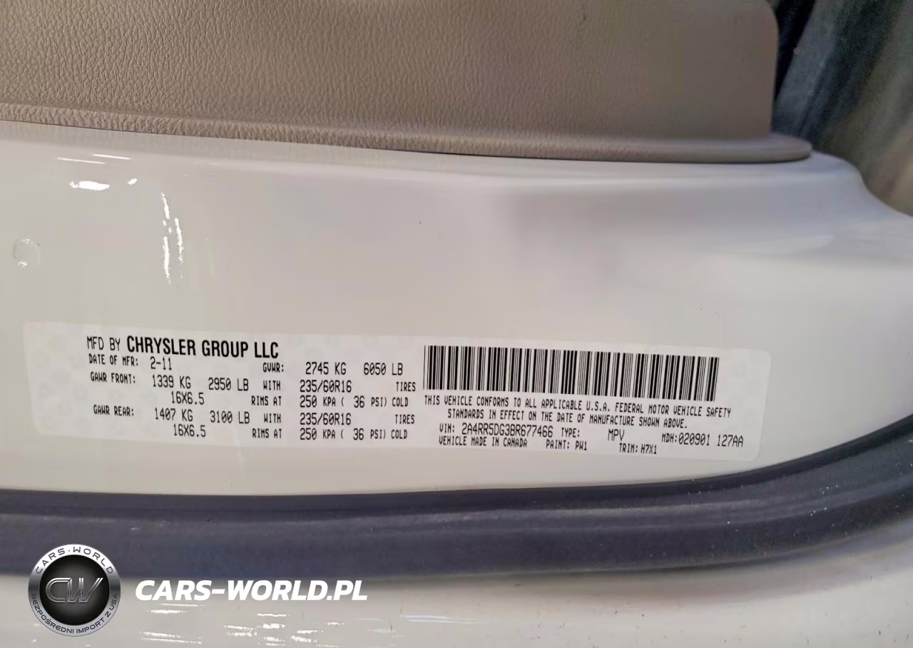 2011 Chrysler Town & Country Touring VIN:2A4RR5DG3BR677466 - 13