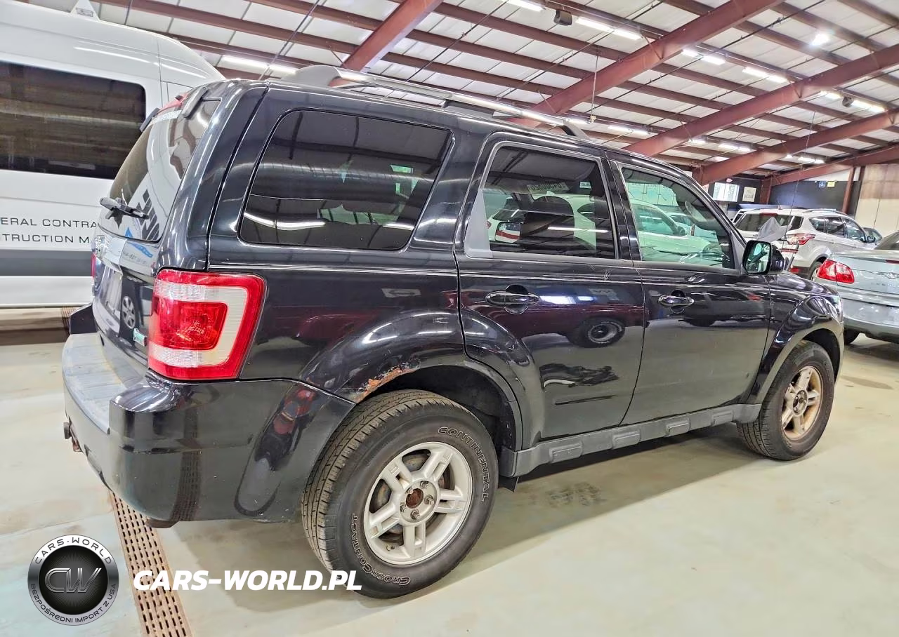 2010 Ford Escape Limited VIN:1FMCU9EG5AKC27407 - 3