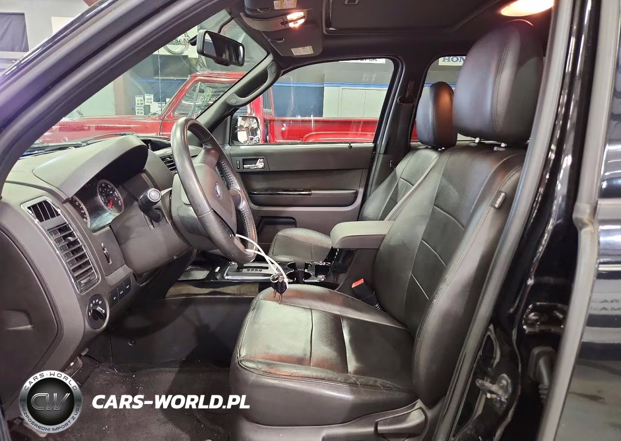 2010 Ford Escape Limited VIN:1FMCU9EG5AKC27407 - 7