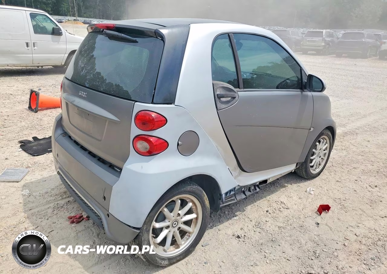 2013 Smart Fortwo Pure VIN:WMEEJ3BA2DK688749 - 3