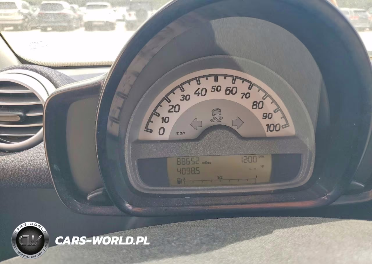 2013 Smart Fortwo Pure VIN:WMEEJ3BA2DK688749 - 9