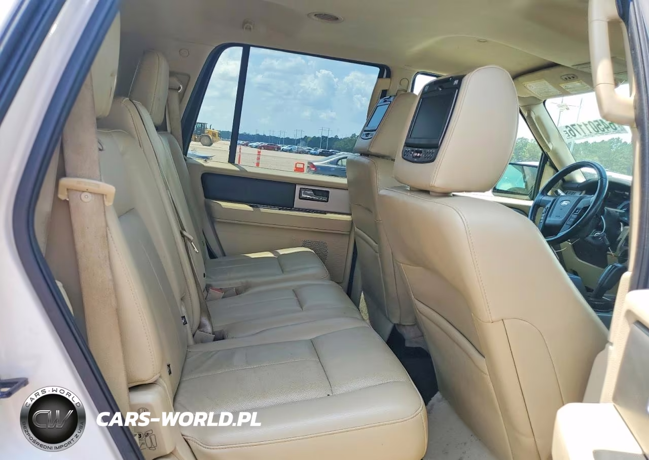 2015 Ford Expedition Xlt VIN:1FMJU1HT3FEF18494 - 11