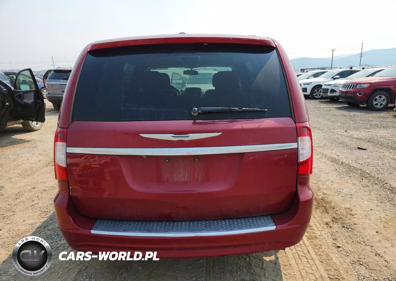 2016 Chrysler Town & Country Touring VIN:2C4RC1BG2GR111793 - 6