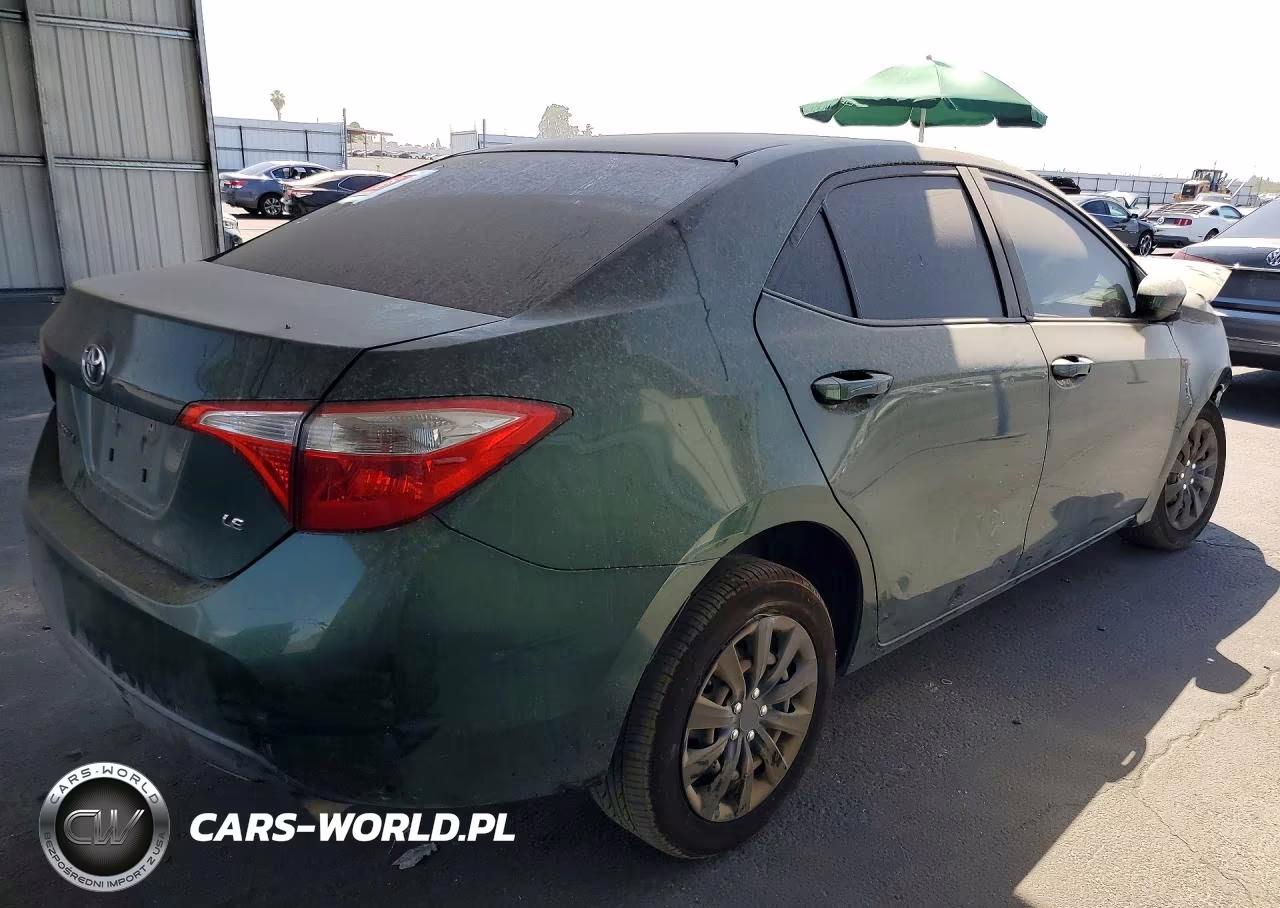 2014 Toyota Corolla Le VIN:5YFBURHE8EP051941 - 3