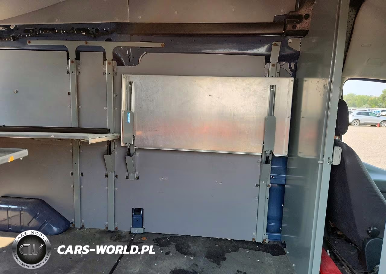 2022 Ford Transit T-250 VIN:1FTBR3U81NKA61319 - 11