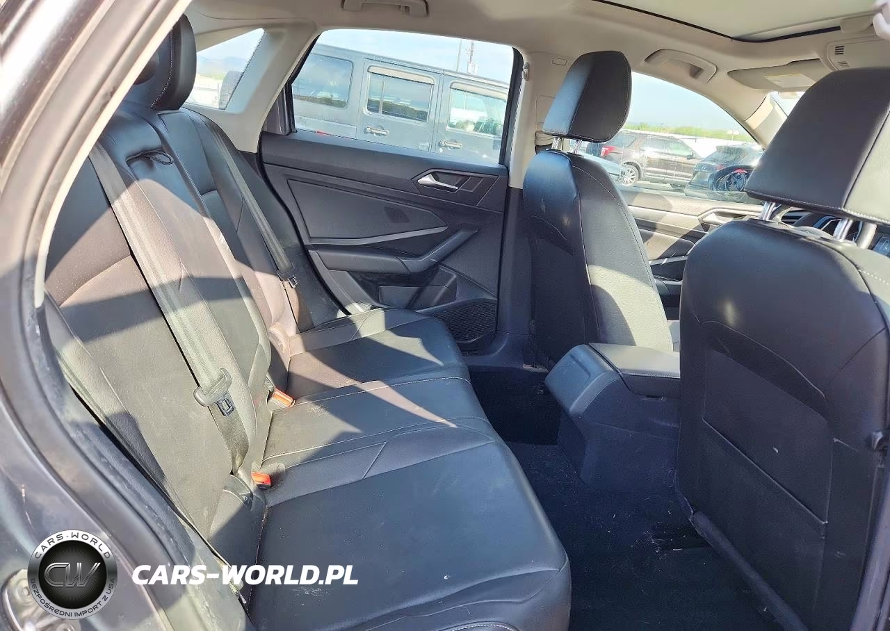 2019 Volkswagen Jetta S VIN:3VWC57BU9KM188411 - 10