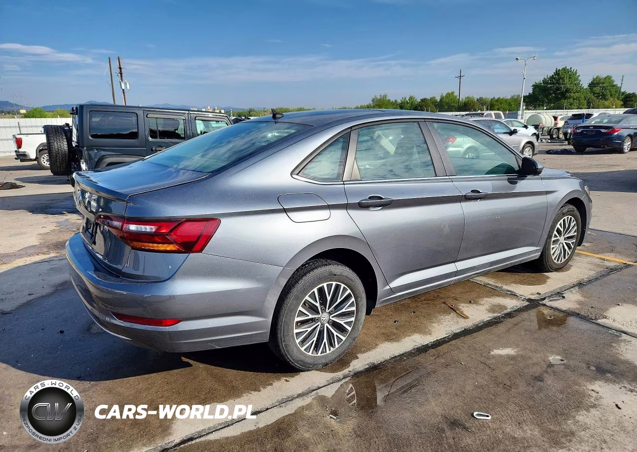 2019 Volkswagen Jetta S VIN:3VWC57BU9KM188411 - 3