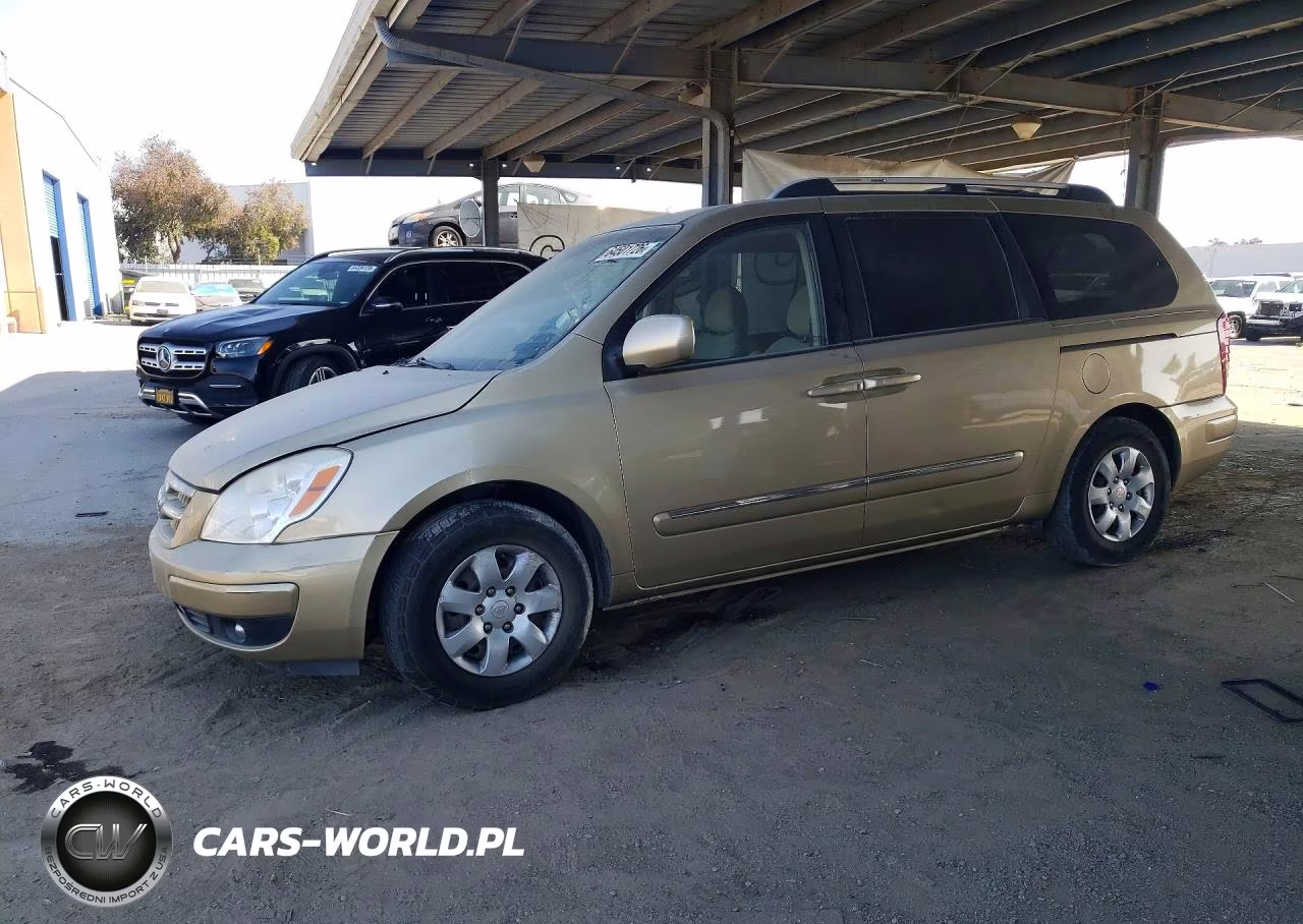 2007 Hyundai Entourage Gls