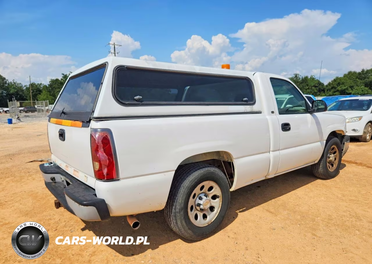 2005 Chevrolet Silverado C1500 VIN:1GCEC14X85Z280375 - 3